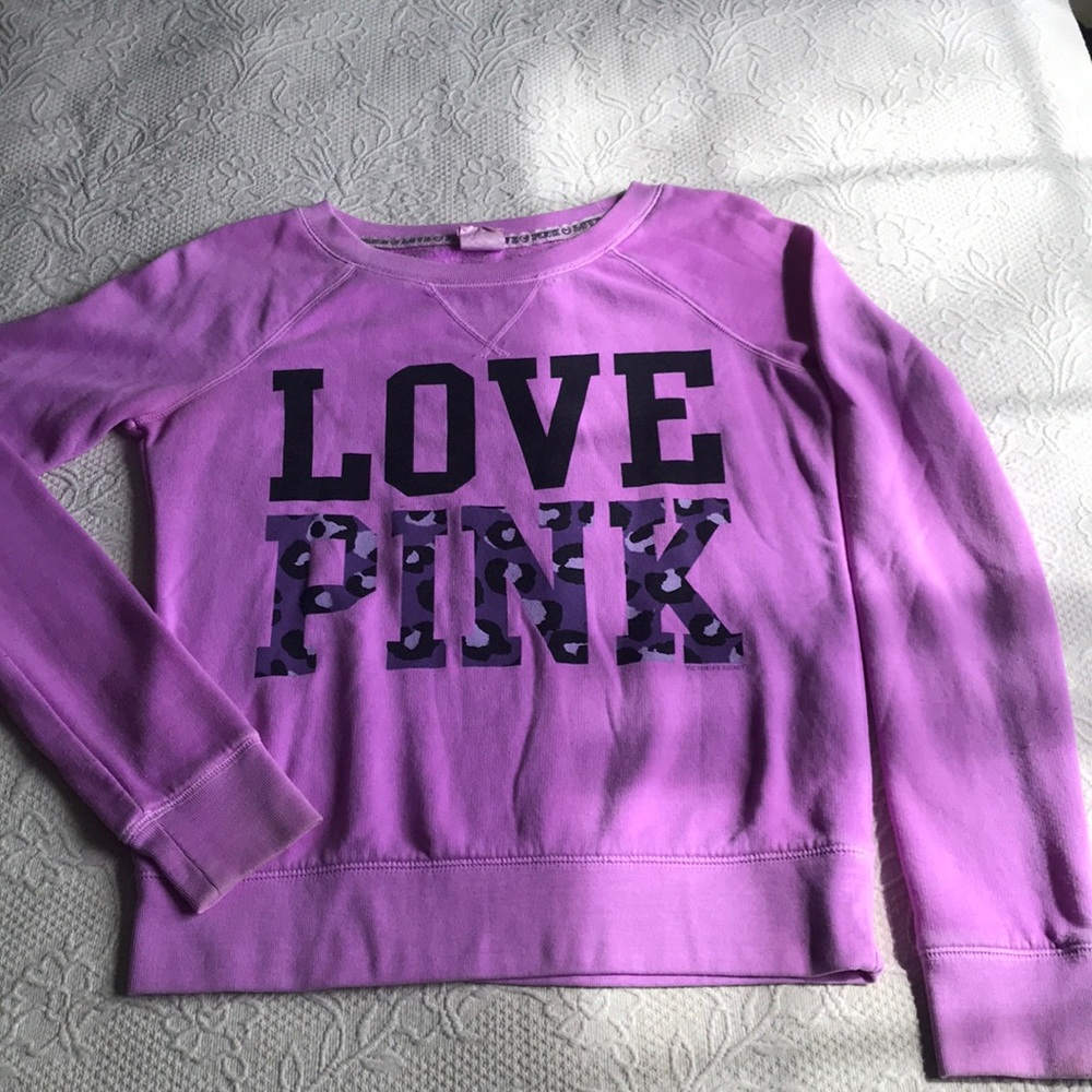VS Pink Crewneck Sweatshirt
